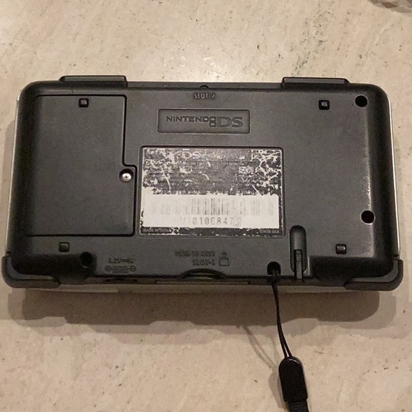 Nintendo DS Original Console Silver Handheld & Battery Charger Vintage Gaming - Picture 10 of 16